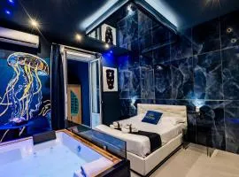 Maximum Suite & Spa