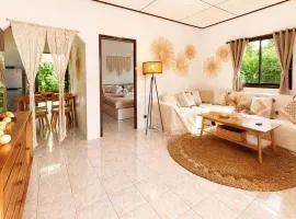 Amsterdam House - Hin Kong - Double King Bed - 4K SmartTV