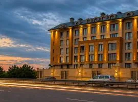 Cozy Airport Haven Late Check-in Ideal for Transit Guests Pick up service 6 USD