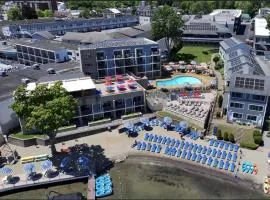 Surfside On The Lake