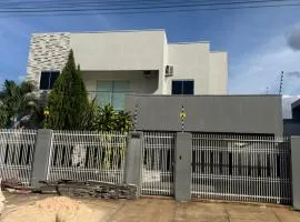 Sobrado com piscina descanso e lazer
