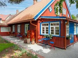 Corner House