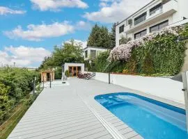 Airport Prague Luxury Apartment & Spa