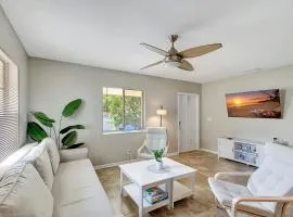 2 BR Home Close to The Beach