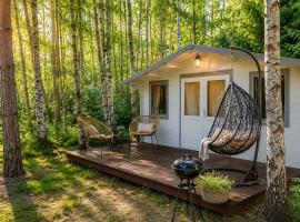 Baltic Beach Cozy Tiny House B, ξενοδοχείο σε Pērkone