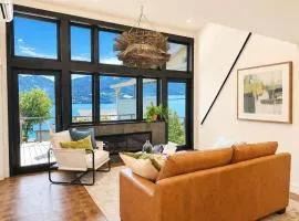 Designer Lakefront Condo E3 Wapato Point Chelan