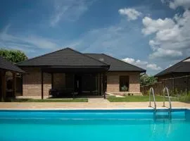 Villa Royalstone
