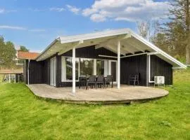 8 person holiday home in Ebeltoft