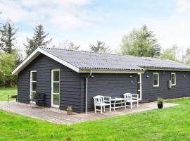 Viesnīca 6 person holiday home in Vesløs-By Traum pilsētā Øsløs