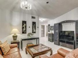 Yard & Patio! Lakefront Family Escape in Sunrise