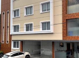 TCS SUITES Chala Bypass Kannur, hotel em Thottada