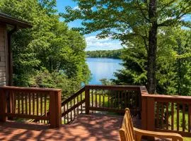 Lakefront HotTub Sauna Kayaks Fire Pit
