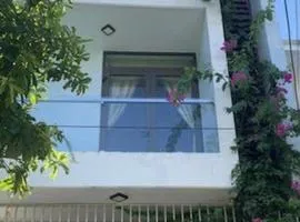 Homestay- căn hộ Hoà Minh sát biển