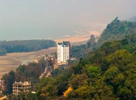 Best Western Plus Bay Hills