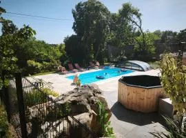 Lou Cantou sur Lunain-Piscine & SPA nordique
