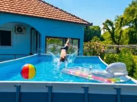 Villa PeSa - Premium Luxury Resort with Pool & Spa