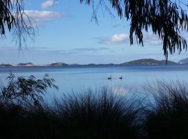 Lilacs Waterfront Villas & Cottages, self catering accommodation in Albany