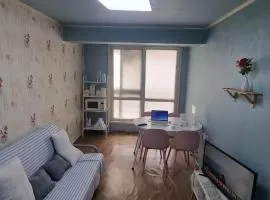Liz House