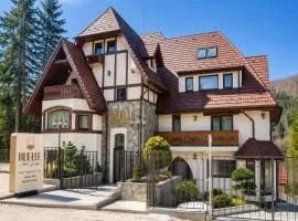 RUELLE Chateau Boutique