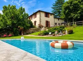 Domaine Le Jardin Suspendu Charme et Détente à 25 min du Puy duFou