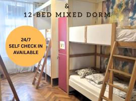 Centrum House Hostel, hotel en Brasov