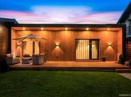 NOOK Bucovina Casă de vacanță cu terasă si curte privată în Gura Humorului