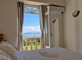 Villa Coralia - Vista Mare e Giardino Privato