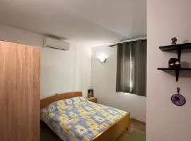 Room St Antun