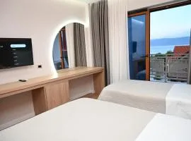 Kompleksi LYHNIDAS