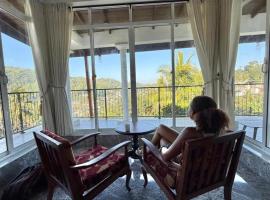 Kandyan View Homestay - Foreign, hotel em Kandy