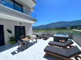 Central Luxury Rooms