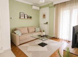 Cozy apartment in the city center โรงแรมในกาเตรินี