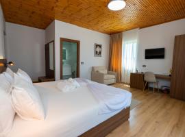 Hotel Aleks, готель у місті Шкодер