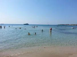 Villa Vittoria fronte Spiaggia