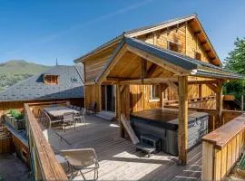 Chalet Le Petit Bes by Leavetown Vacations