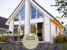 Skandi Design Ferienhaus mit Hafenblick & Beach