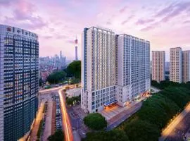 Baogeli Landmark Cloud Hotel -Canton Tower Pazhou Convention and Exhibition Center Flagship Branch