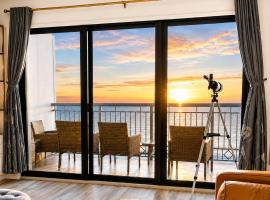 Viesnīca Oceanfront Jewel - Remodeled to Perfection pilsētā Rehobotbīča