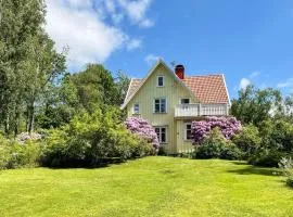 4 star holiday home in HINDÅS