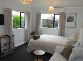Stirling St Surf Villa