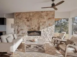 Betty - Black Mountain House