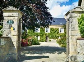 Roulage Ferme 18ème Normandie Plage: Longueville şehrinde bir otel