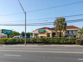 Quality Inn Long Beach - Signal Hill, hotell i Long Beach