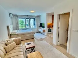 Sunset Dream Apartment -- 2 minutes from the Airport