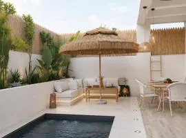 Turquoise - Luxury 3BR Apartment with Private Pool