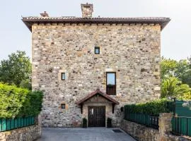Casa Torre De Guriezo