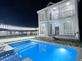 VIP Family Villa HOT POOL