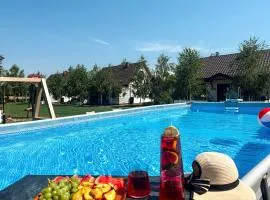 Magiczny Zakątek Bałtów - domki z jacuzzi