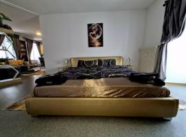 Henneberger Hof Goldstück, hotel in Münnerstadt