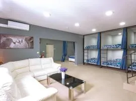 Hostel IRON CUBE